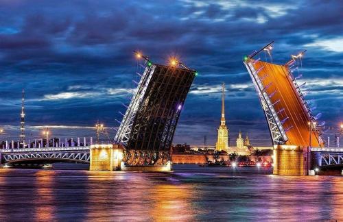Тур в Санкт-Петербург на поезде от 1152р/7 дней от туркомпании "УмноТуры"